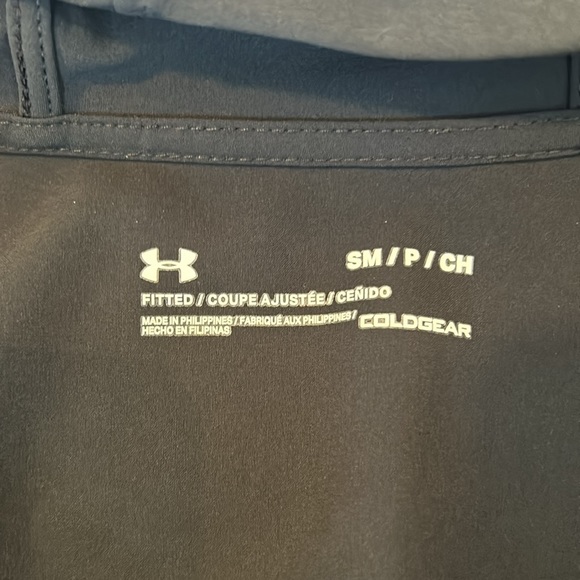 Under Armour Jacket - Picture 3 of 3